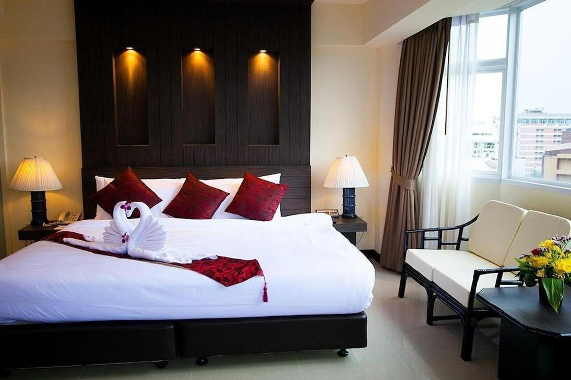 Suncity Hotel Pattaya Extérieur photo